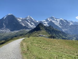 Männlichen uitzicht op Jungfrau